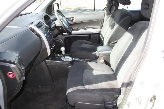 2013 Nissan X-TRAIL ST