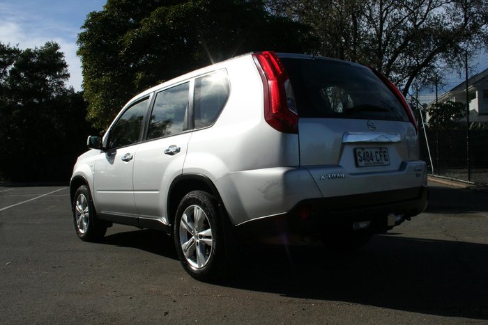 2013 Nissan X-TRAIL ST