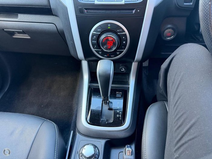 2019 Isuzu MU-X LS-T