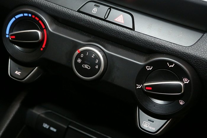 2025 Kia Stonic S