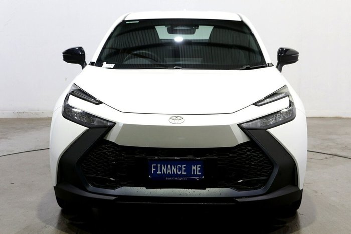 2024 Toyota C-HR GXL