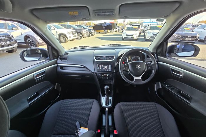 2014 Suzuki Swift GL Navigator