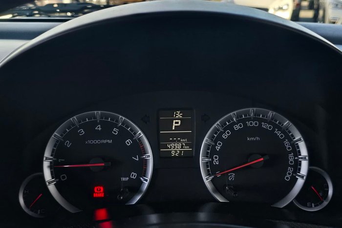 2014 Suzuki Swift GL Navigator
