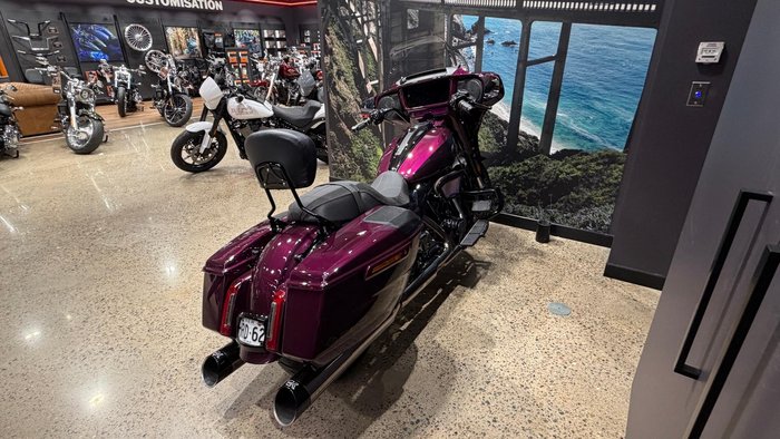 2025 Harley-Davidson CVO Street Glide 121 (FLHXSE) Touring
