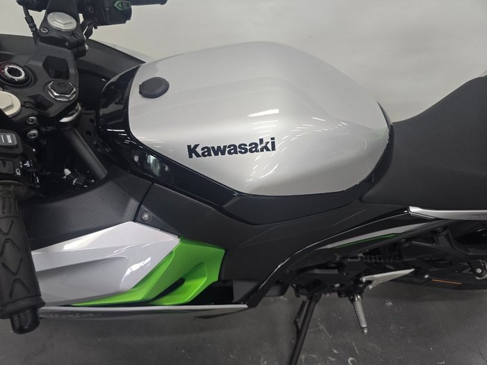 2024 Kawasaki NINJA E-1 SILVER