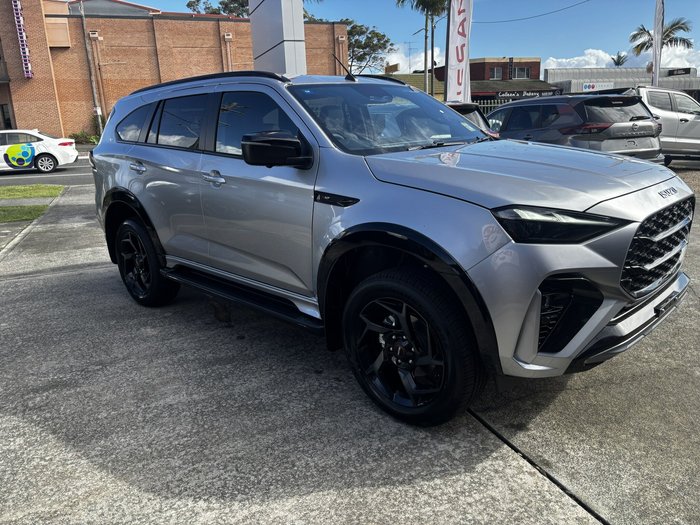 2026 Isuzu MU-X X-TERRAIN MY25.5 4X4 Dual Range Mercury Silver Metallic