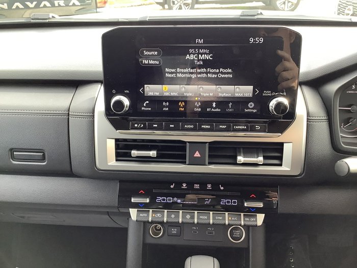 2026 Nissan Navara ST-X D27 MY26 4X4 Dual Range Blizzard White
