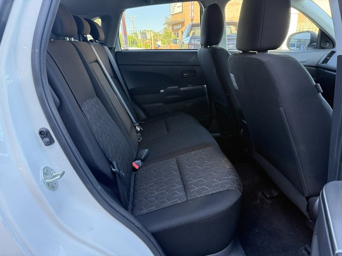 2022 Mitsubishi ASX ES Plus XD MY22 White