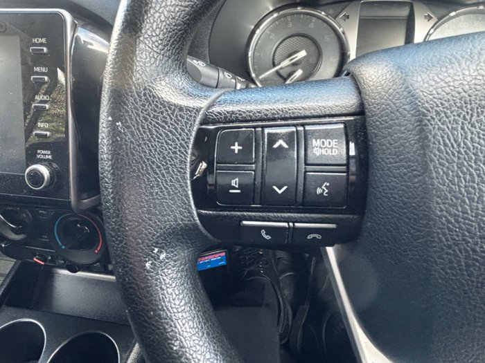 2020 Toyota Hilux SR