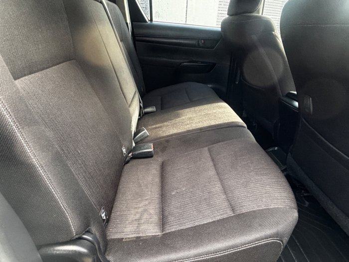 2020 Toyota Hilux SR