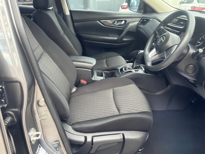 2021 Nissan X-TRAIL ST