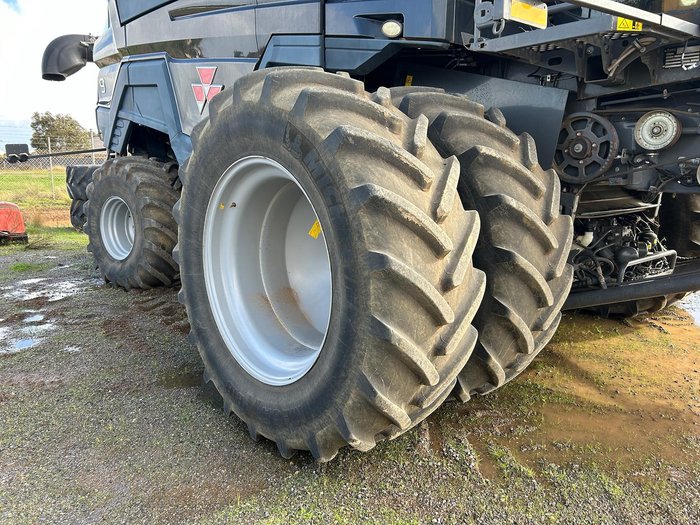 2019 MF Ideal 9 Harvester