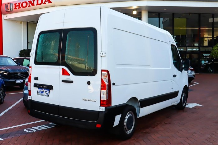 2023 Renault Master Pro 120kW