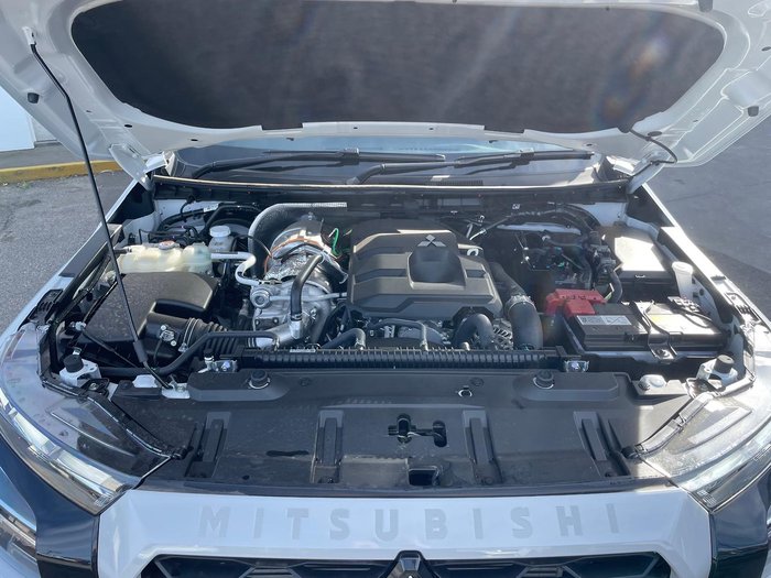 2025 Mitsubishi Triton GSR