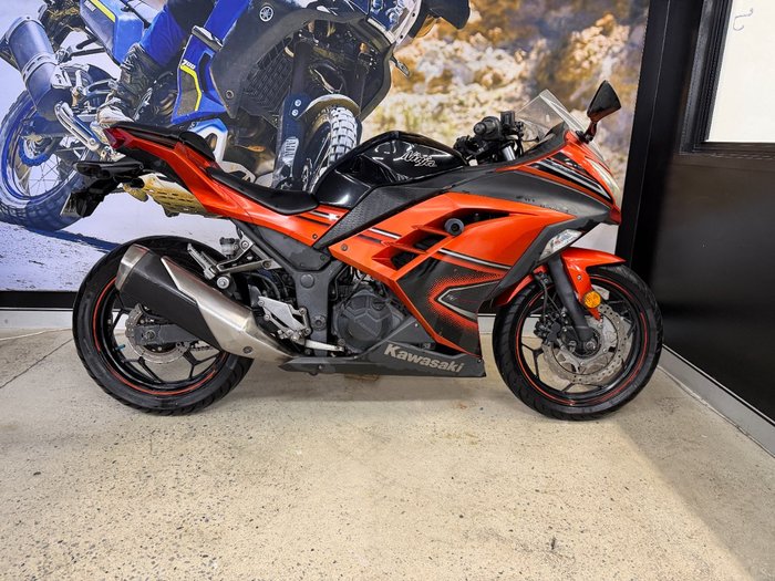 2014 Kawasaki NINJA 300 ORANGE