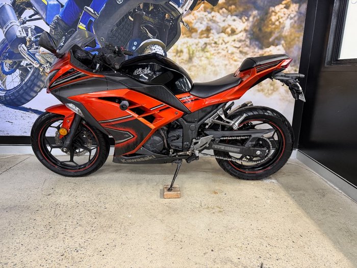 2014 Kawasaki NINJA 300 ORANGE