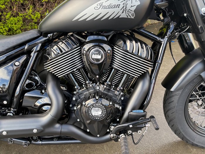 2026 Indian CHIEF BOBBER DARK HORSE TOURER