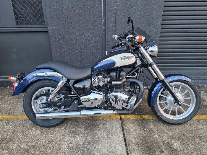 2007 Triumph AMERICA BLUE