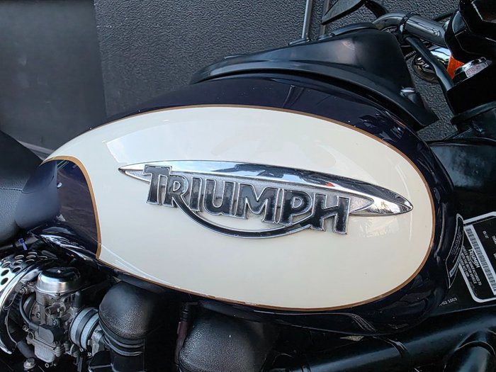 2007 Triumph AMERICA BLUE