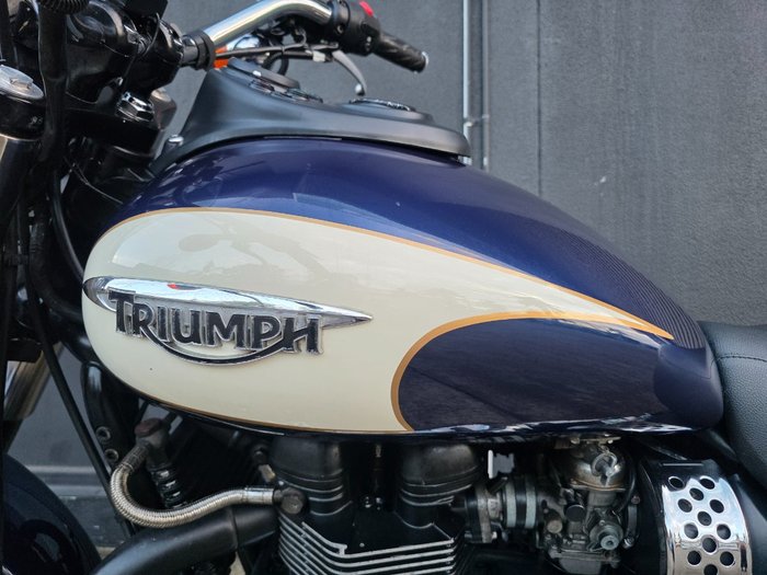 2007 Triumph AMERICA BLUE
