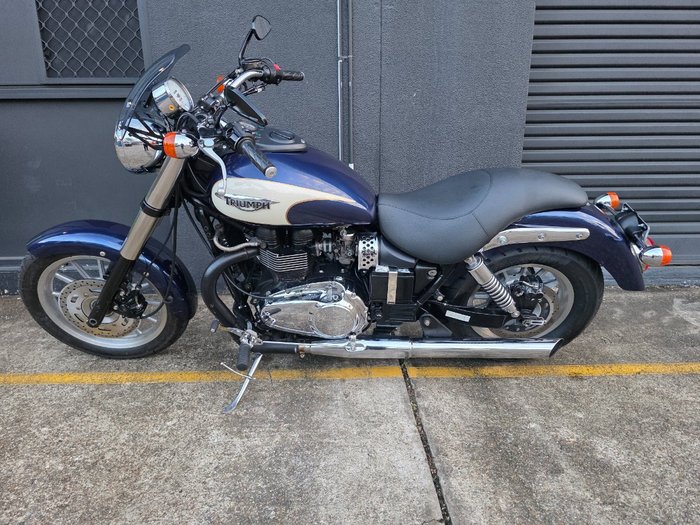 2007 Triumph AMERICA BLUE