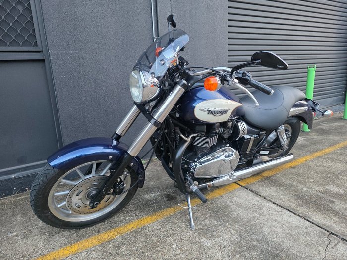 2007 Triumph AMERICA BLUE