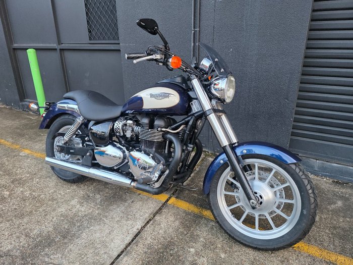 2007 Triumph AMERICA BLUE