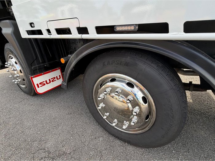 2018 Isuzu Fyj 300-350 Auto