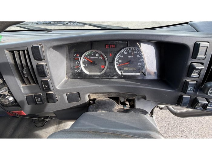 2018 Isuzu Fyj 300-350 Auto