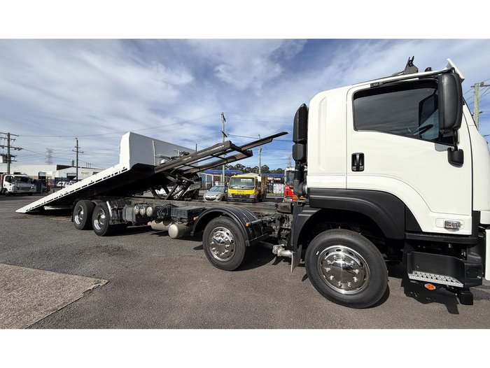2018 Isuzu Fyj 300-350 Auto
