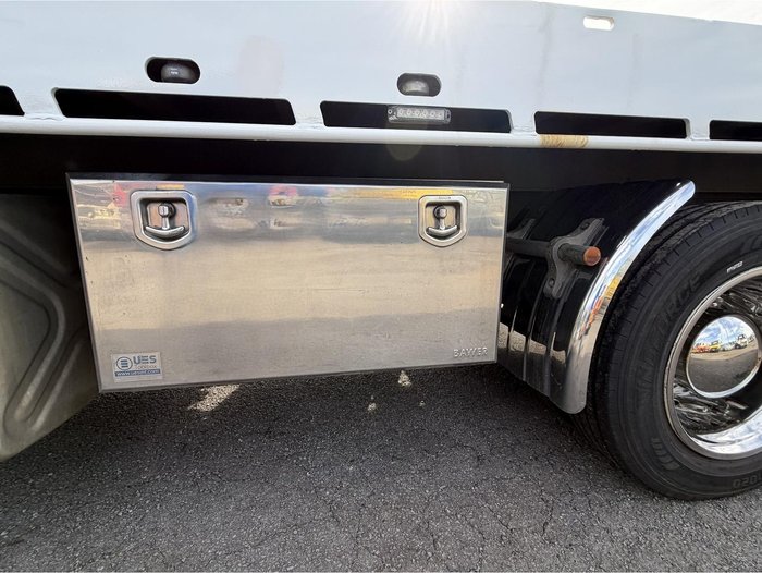 2018 Isuzu Fyj 300-350 Auto