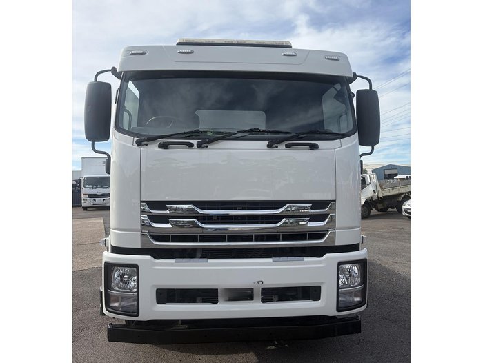2018 Isuzu Fyj 300-350 Auto