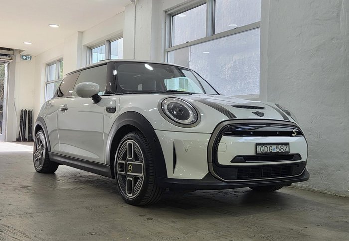 2023 MINI Hatch