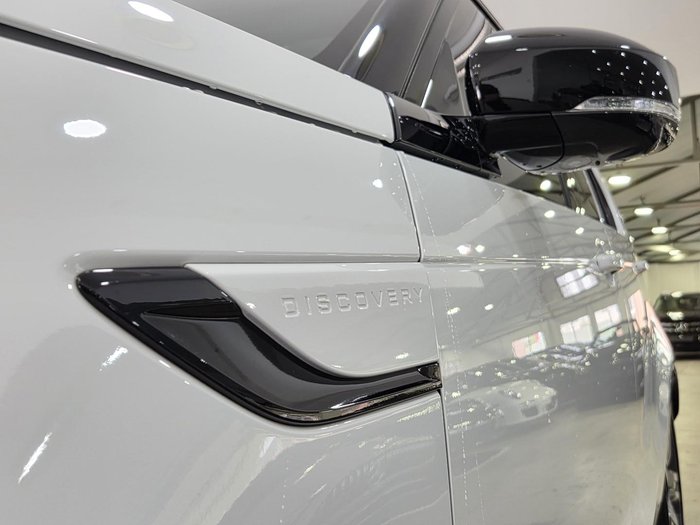 2025 Land Rover Discovery D350 Dynamic HSE