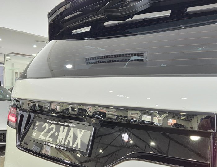 2025 Land Rover Discovery D350 Dynamic HSE