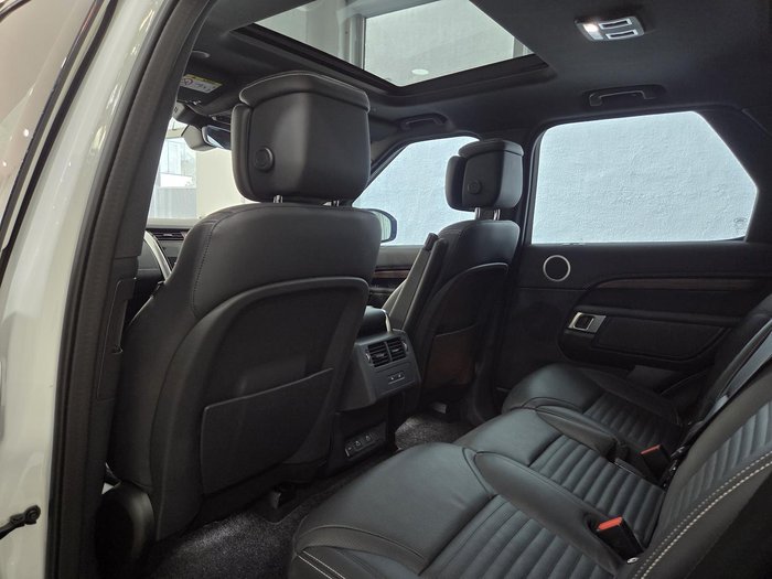 2025 Land Rover Discovery D350 Dynamic HSE
