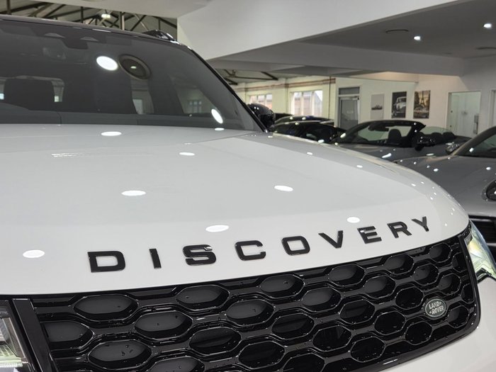 2025 Land Rover Discovery D350 Dynamic HSE