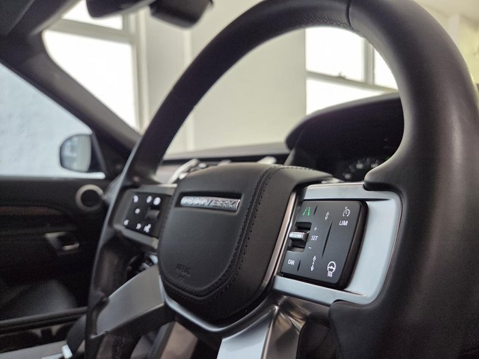 2025 Land Rover Discovery D350 Dynamic HSE