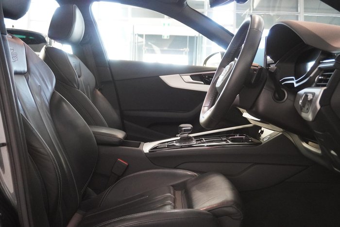 2022 Audi A4 45 TFSI S line