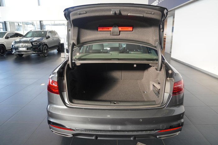 2022 Audi A4 45 TFSI S line