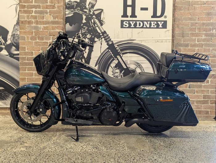 2021 Harley-Davidson Street Glide Special 114 (FLHXS)