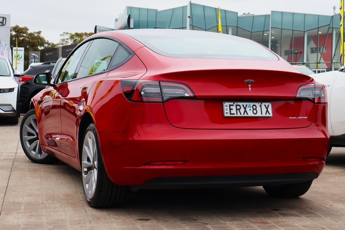 2022 Tesla Model 3 Long Range AWD