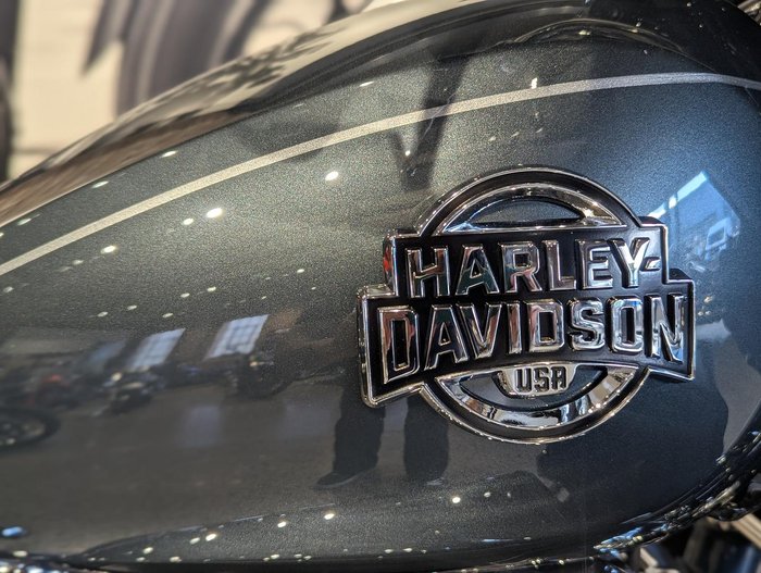 2026 Harley-Davidson Street Glide Limited 117 (FLHXL)