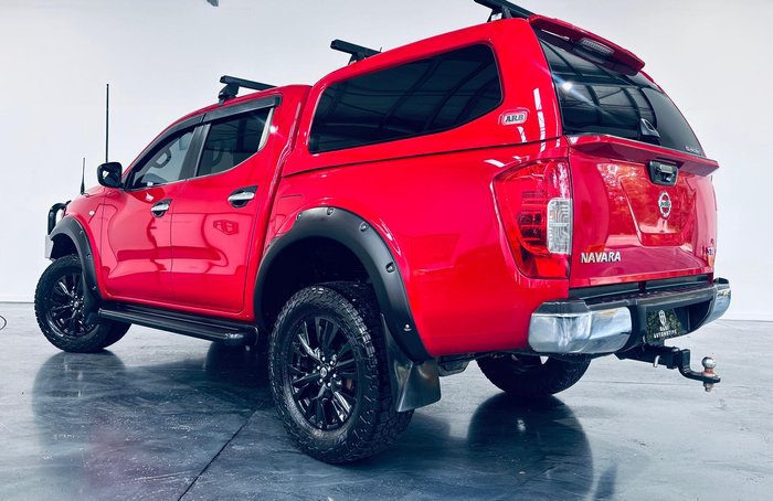 2020 Nissan Navara ST