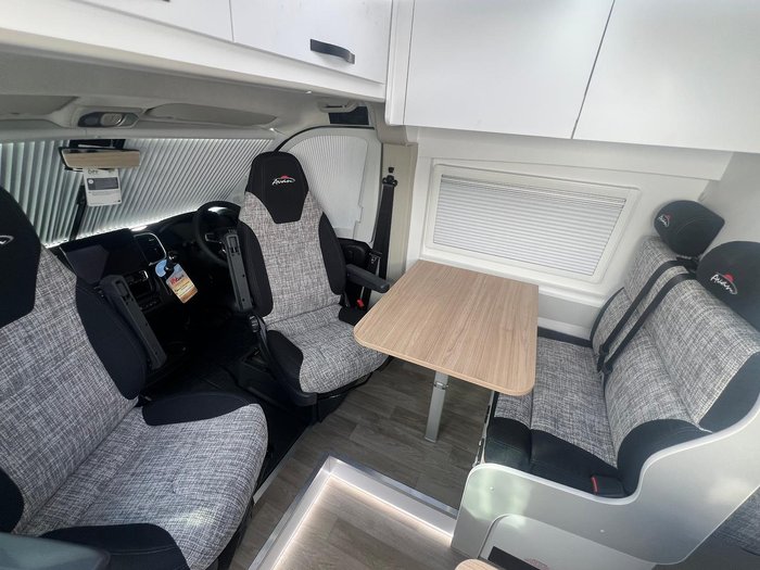 2026 Avan Applause 600-1 Single Beds