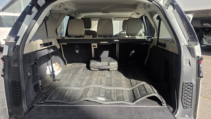 2020 Land Rover Discovery SD4 SE