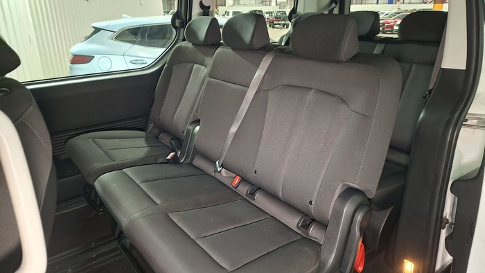 2022 Hyundai STARIA AWD
