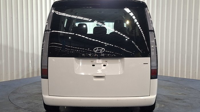 2022 Hyundai STARIA AWD