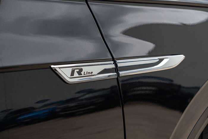 2021 Volkswagen Touareg 210TDI Wolfsburg Edition
