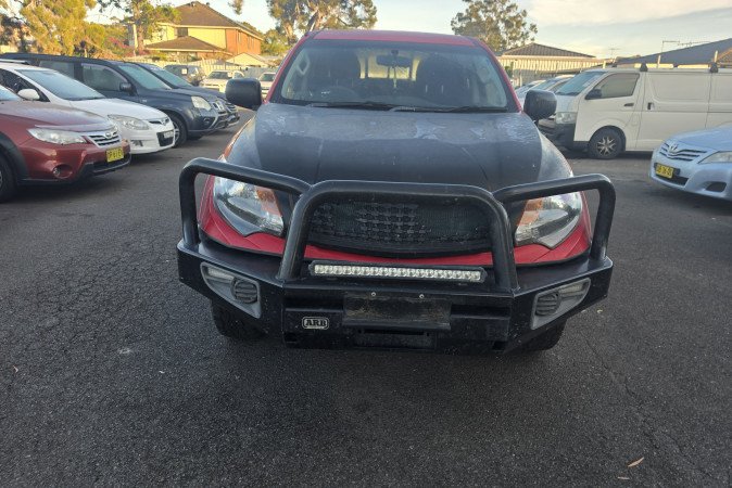 2016 MITSUBISHI TRITON
